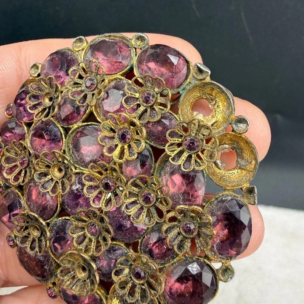 Vintage Rhinestone Brooch Gold Tone Purple Heavy WELL MADE  READ